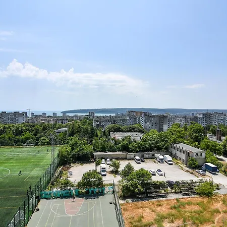 Апартаменты Azure View 2br Luxury - Free Parking