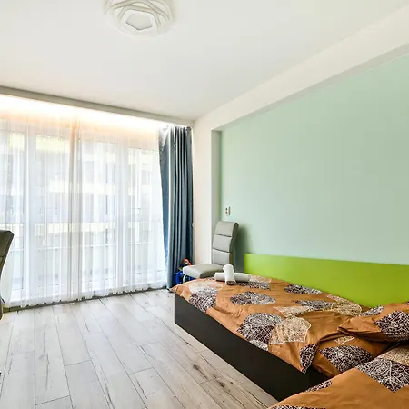 Azure View 2br Luxury - Free Parking Daire *