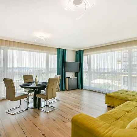 Azure View 2br Luxury - Free Parking Варна